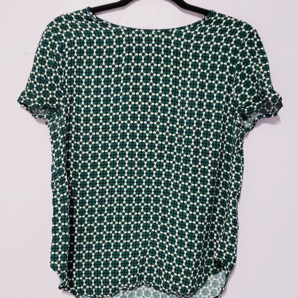 H&M Green Patterened Short Sleeve Blouse - Picture 1 of 2